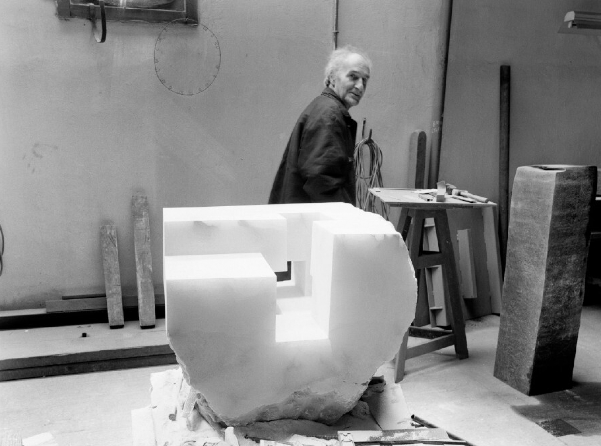 <p><strong>Harri Lurra Huts</strong><br />
Exposición<br />
Hasta el 12 de octubre</p>