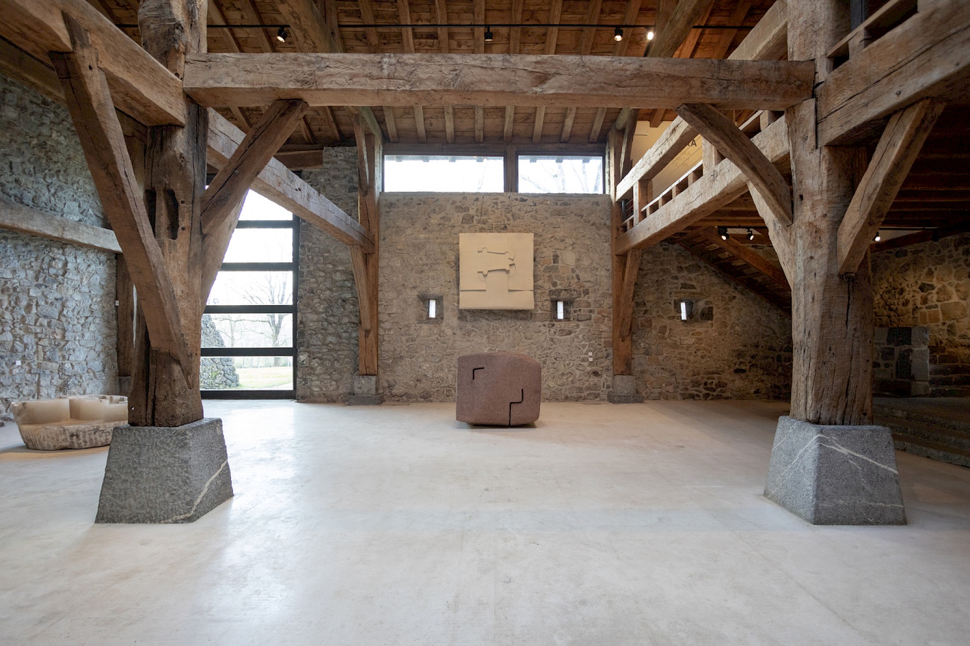 <p><strong>Harri Lurra Huts</strong><br />
Exhibition<br />
Until October 12<br />
 </p>